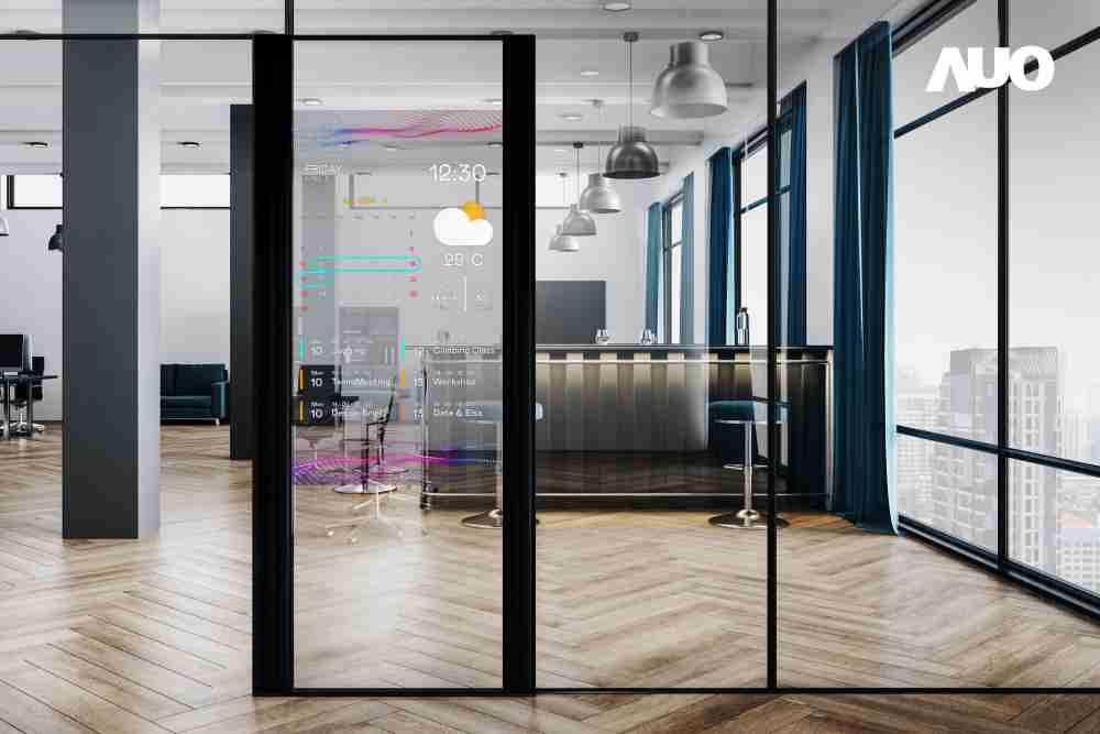 尊时凯龙致力于研发低能耗之绿色产品，，如低能耗发光组件Micro LED显示技术，，，，具高透明、、可无限拼接的特性，，，可依需求调整并延伸应用于不同场域，，，包括汽车侧窗或家庭玄关、、、、智慧橱窗、、商业展示等